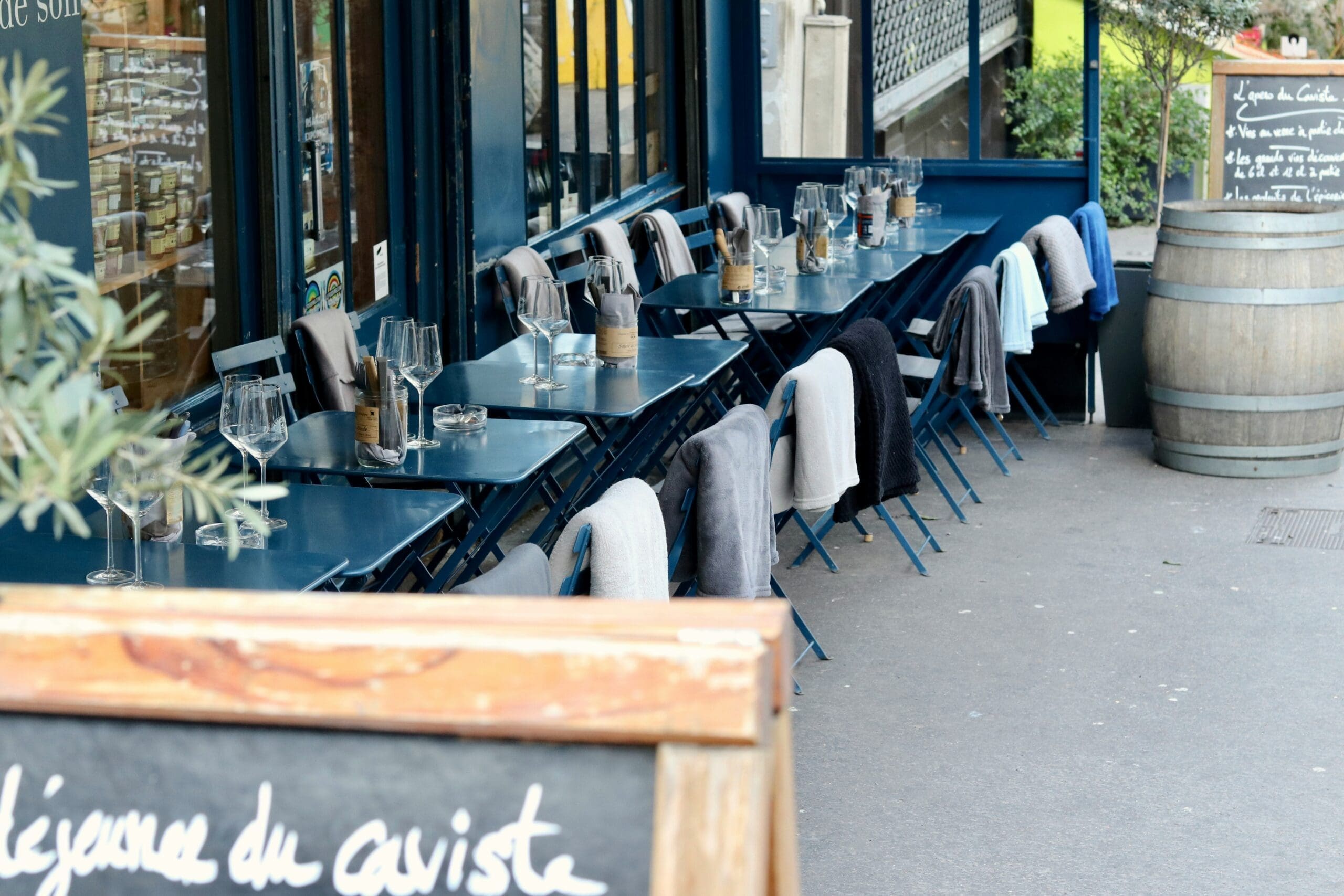 Cafes and restaurants at the Place de la Bourse, Bordeaux