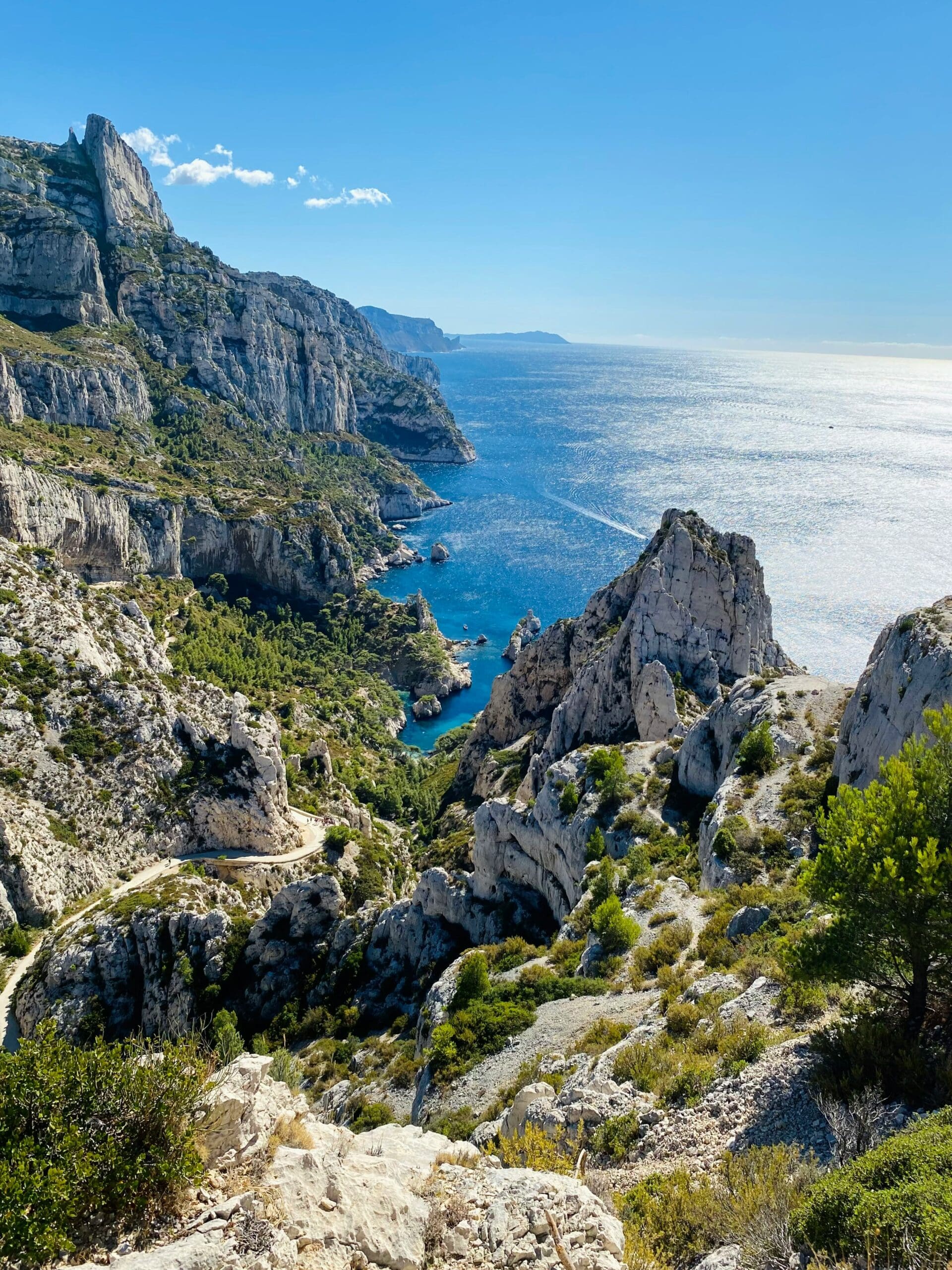 Blick auf die Calanques in der Nähe von Marseille