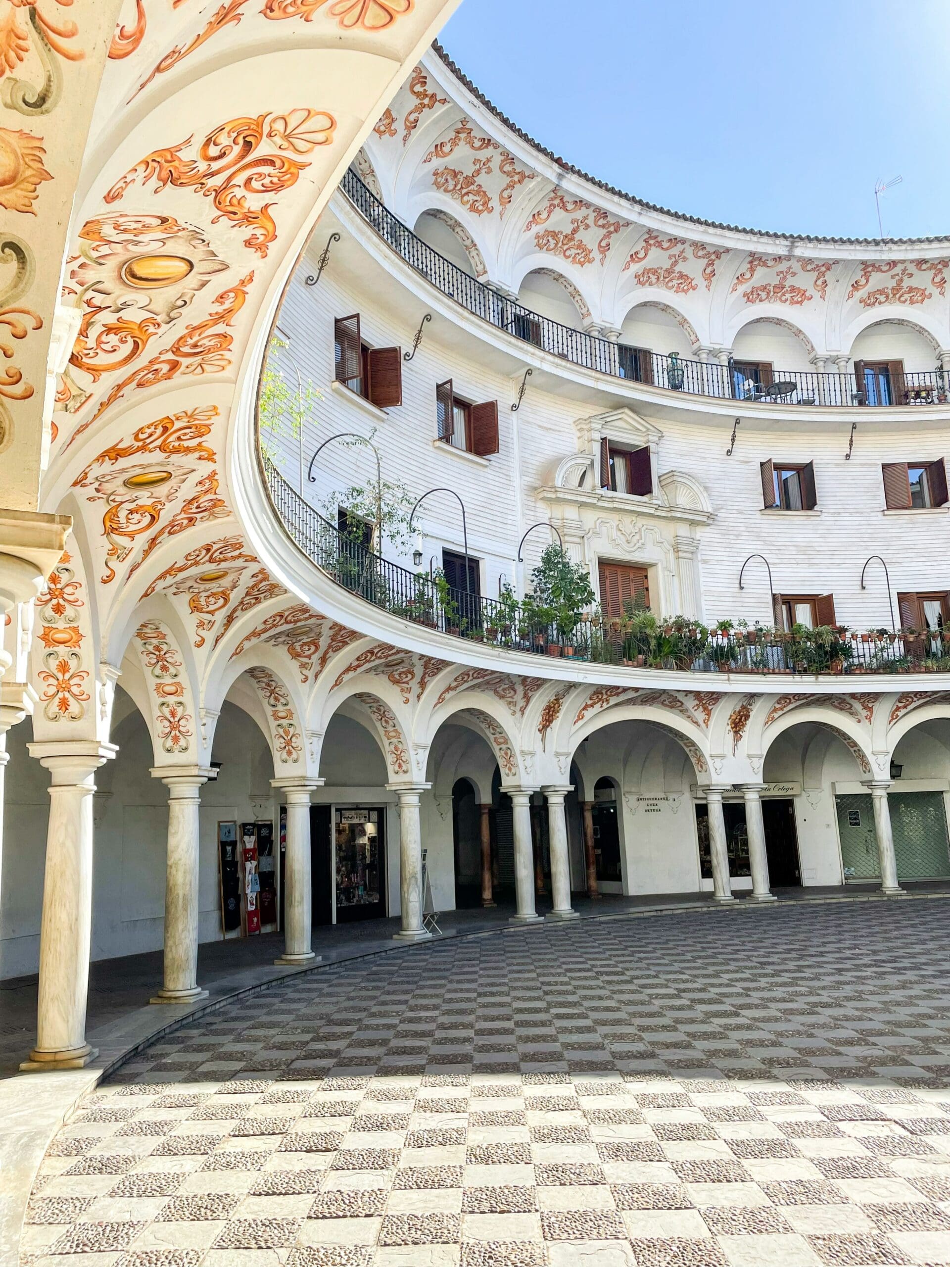 Cloister of Paradise with marble columns and a tranquil courtyard