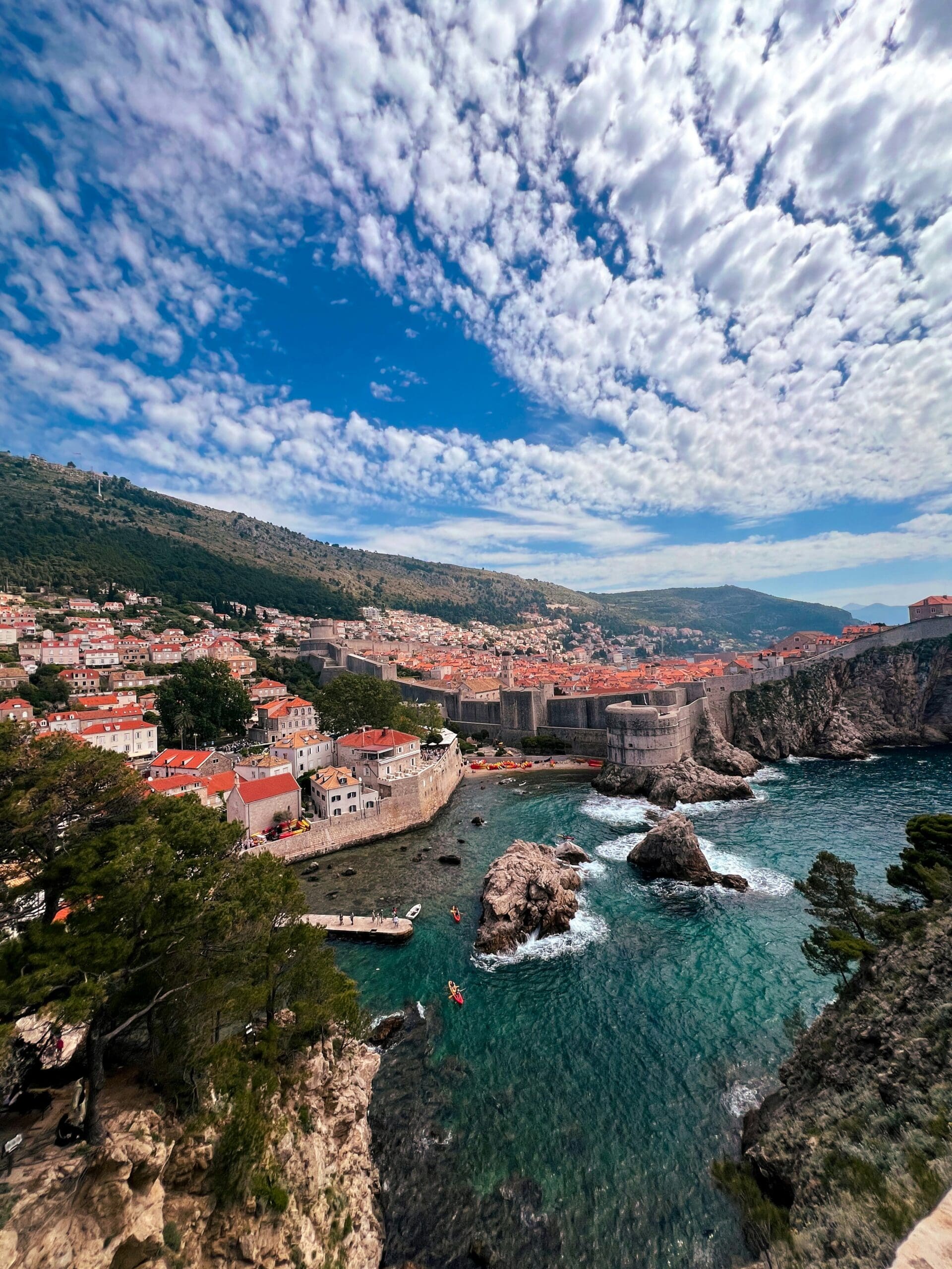 Panoramic view of the city walls of Dubrovnik